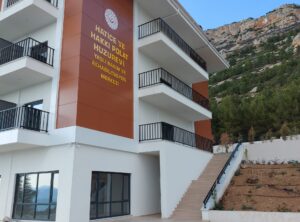 Ermenek Huzur Evi